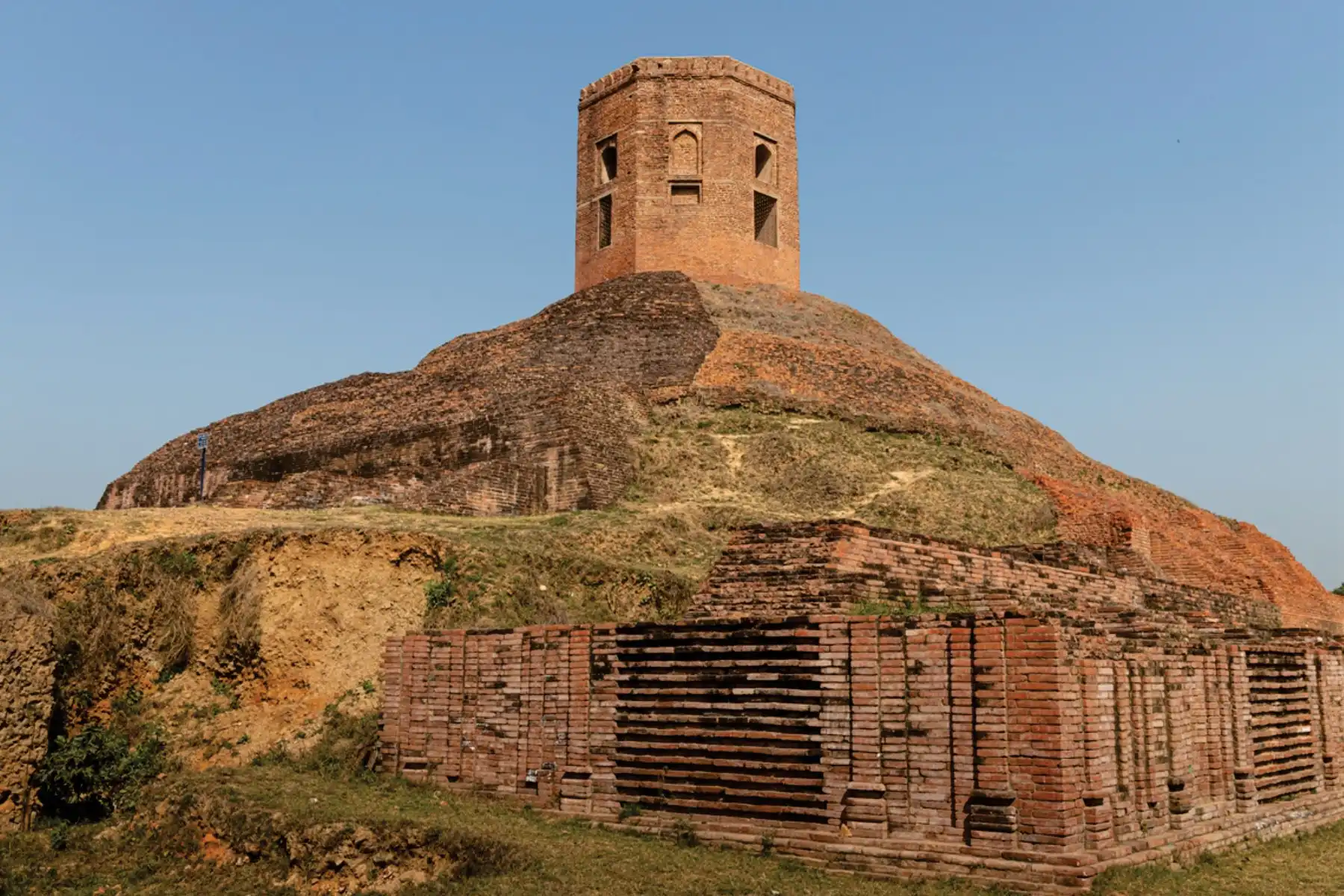 Chaukhandi Stupa